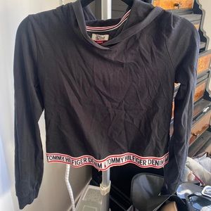 Black Tommy Hilfiger hoodie